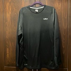 Nike LeBron Dri-Fit Long Sleeve Top Size XL